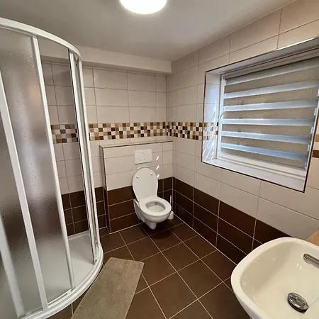 Appartement Jezevec - Samostatny